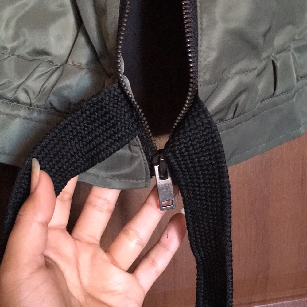 Jacket - Picture 3 of 9